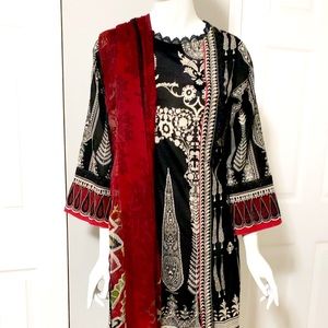 Pakistani/indian dresses